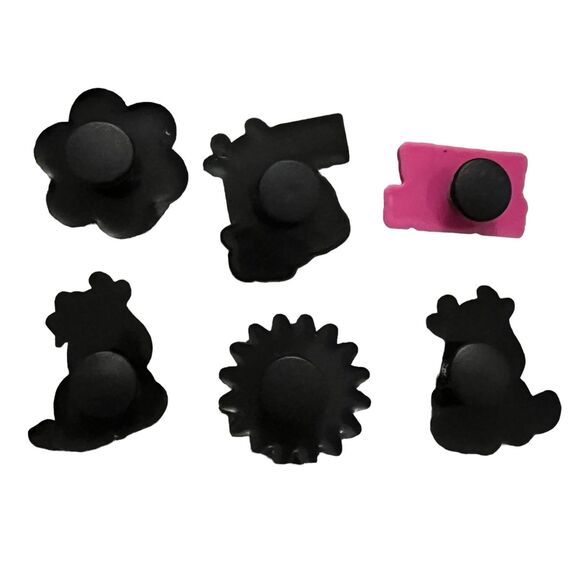 Set of 6 Croc Charms Groovy 70s Vibes Y2K Flowers Butterflies - Picture 2 of 2